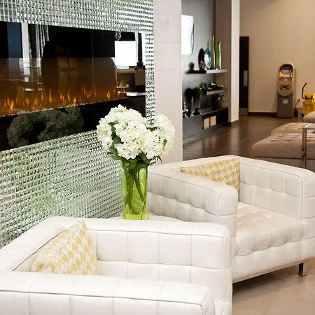 The Hollis Halifax - A Doubletree Suites By Hilton-2